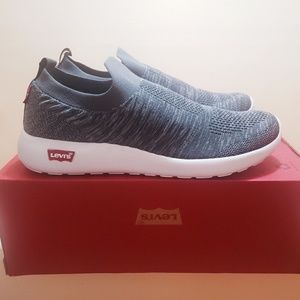 Mens sneakers levis slippons size : 9.5